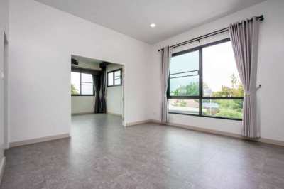 Modern 4 Bedroom Pool Villa In San Phi Suea (CITY708)