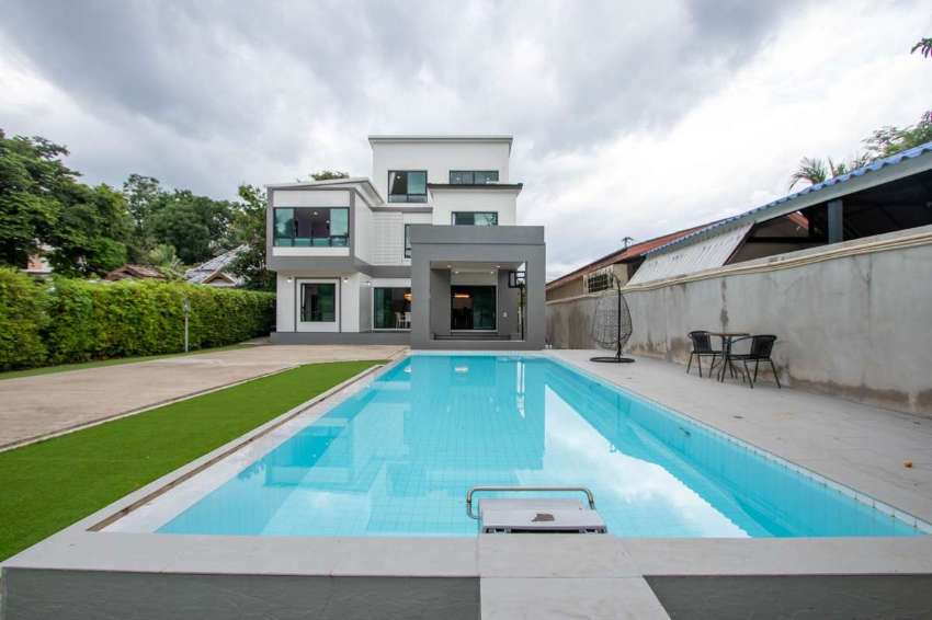 Modern 4 Bedroom Pool Villa In San Phi Suea (CITY708)