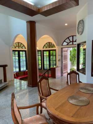 4 bedroom Villa for Sale 