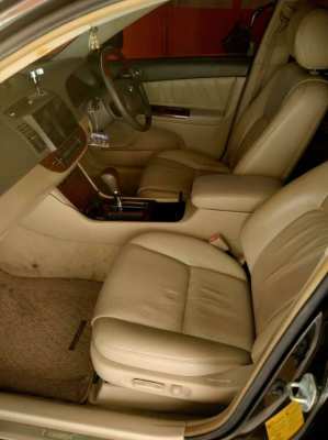 Toyota Camry in very good condition, older but cheap