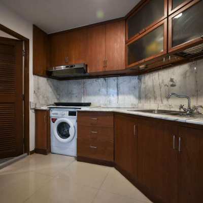 Direct Owner Spacious 1 Bedroom Unit at Sukhumvit Suite Condo for Sale