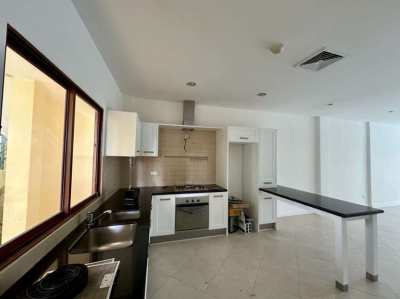 2 BEDROOM SPACIOUS CONDO IN SURIN