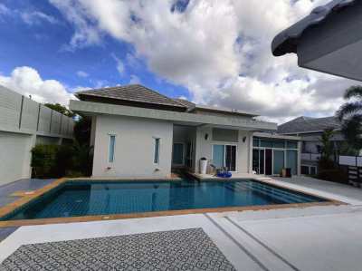 Pool villa for sale at Patta Village 