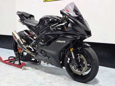 YAMAHA R6 2018 BLACK