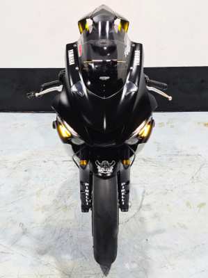 YAMAHA R6 2018 BLACK