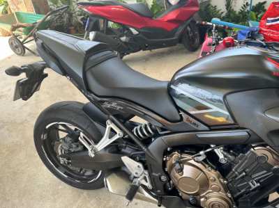 Honda CBR650 excellent condition