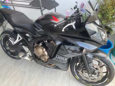 Honda CBR650 excellent condition