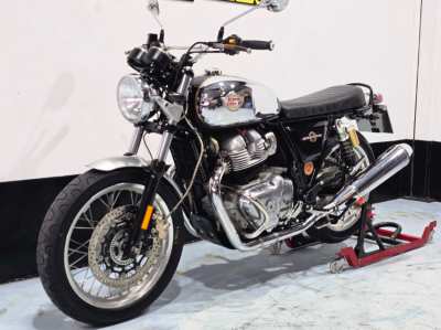 ROYAL ENFIELD - INTERCEPTOR 650 2019