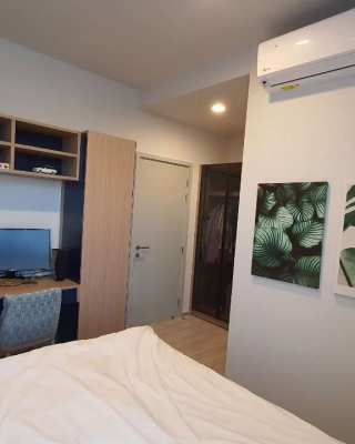 Direct Owner 2 Bedroom Unit at XT Ekkamai Ultra Luxury Condo for Sale