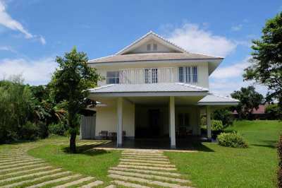 Resort-Style Contemporary Home in Chiang Mai