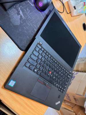 Lenovo ThinkPad X270  INTEL GEN 7 CORE I7/8GB/256GB SSD/12.5