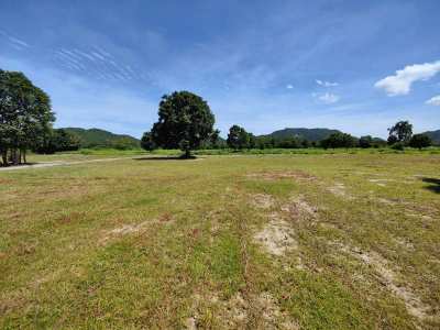 Hot! Square Shaped 1-0-0 Rai Home Plot Near Black Mountain Golf