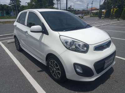 Kia Picanto 1.4 L 2013