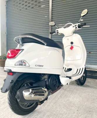 Vespa LX 125