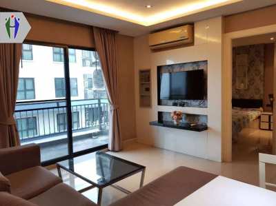 Condo 51 sqm Corner unit, High Floor for Rent Close to South Pattaya. 