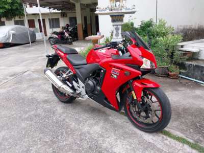 Honda CB500R ( ONLY 6700 km )