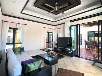 5 bedroom villa at Nai Harn Baan Bua Phuket 