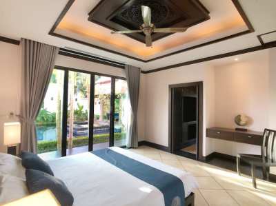 5 bedroom villa at Nai Harn Baan Bua Phuket 