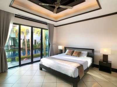 5 bedroom villa at Nai Harn Baan Bua Phuket 