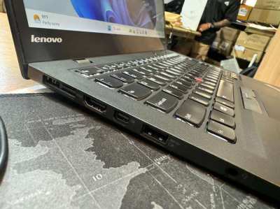 LENOVO  X1 CARBON 5TH GEN -TOUCHSCREEN I5/8/256/14