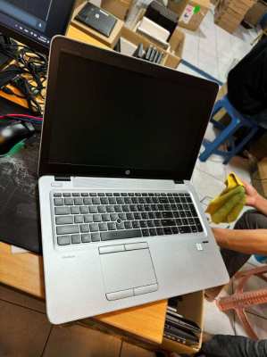 HP EliteBook 850 G3  CORE-I7/16/512/15.6