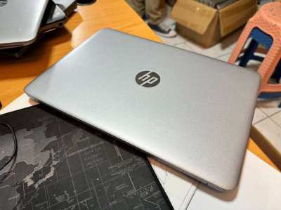 HP ELITEBOOK 840 G4 ( i5 Gen 7 ) มี SSD M.2  256/ 8gb ddr4/ 14