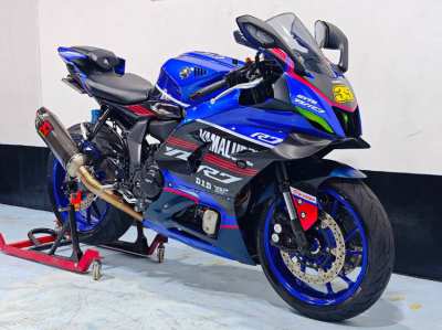 YAMAHA YZF R7 BLUE 2022