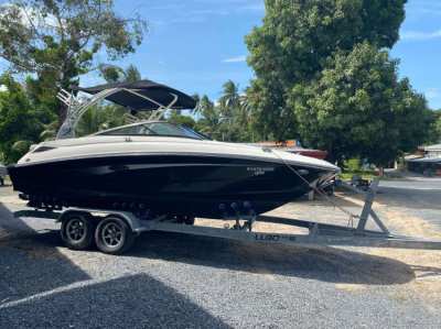 2014 Sea Ray 220 Sundeck