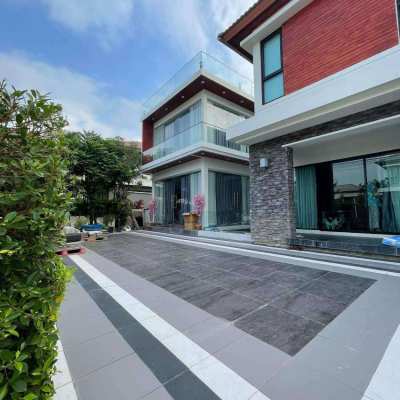 Direct Owner 4 Bedroom Detached Luxury House in Rama 2 Bangkok