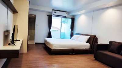 ห้องให้เช่าตกแต่งใหม่ Pattaya Beach Condo เช่าเพียงเดือนละ15,000 บาท