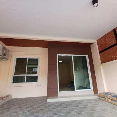 Direct Owner 2 Bedroom House in Chonburi for Sale