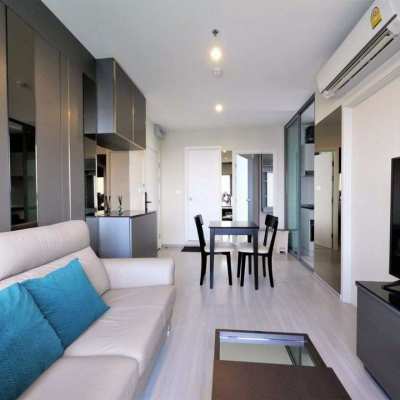 Direct Owner 2 Bedroom Unit at Aspire Sathorn Ratchaphruek for Sale