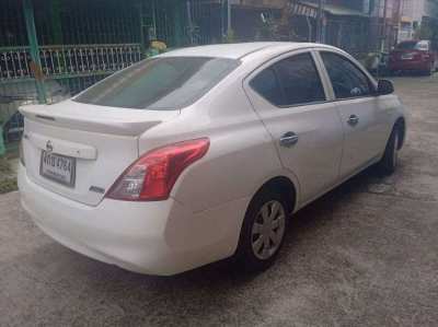 Nissan Almera 2013