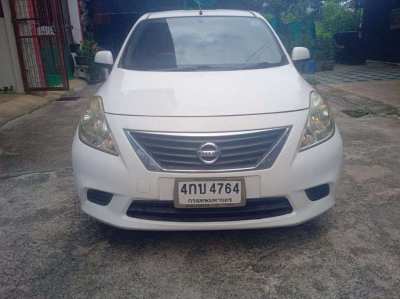 Nissan Almera 2013