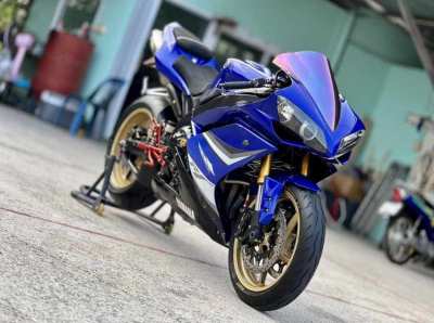 Yamaha R1