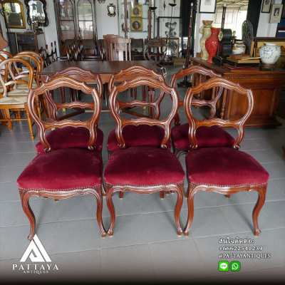 Set of 6 19th Century Balloon back Mahogany chairs