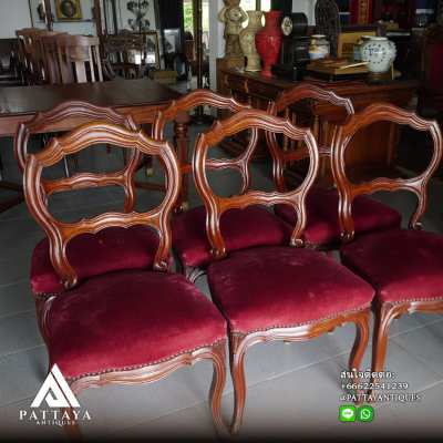 Set of 6 19th Century Balloon back Mahogany chairs