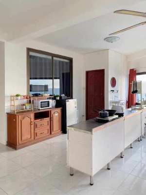 C658 Condo For Rent 3 Beds Ruamchok condominium, Pratamnak 