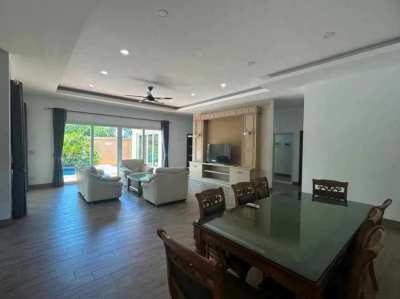 H393 Pool Villa For Rent in Huay Yai 3 Bedrooms