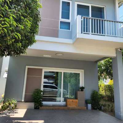 Direct Owner 3 Bedroom House in Bangsaen Chonburi for Sale