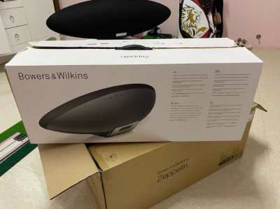 Bowers and Wilkins Zeppelin Wireless Bluetooth Speaker