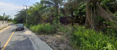 #1601  Huay Yai. Good villa development land site