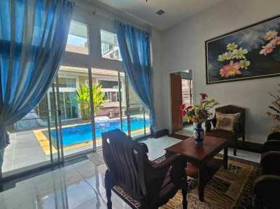 H397 Pool Villa For Rent in Pratumnak Hill 5 Bedrooms