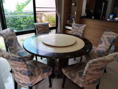 โต๊ะและเก้าอี้ทานอาหารทรงกลมสไตล์จีน - Chinese style round table