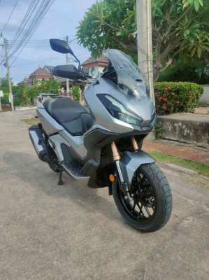 Honda ADV 350