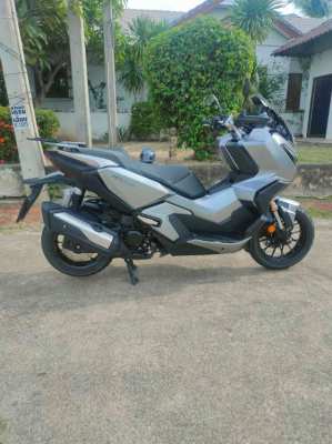 Honda ADV 350