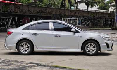 Chevrolet Cruze 1.8 LS 2013