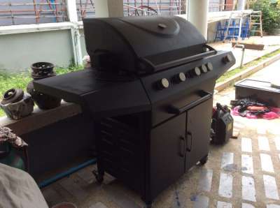 Gas grill