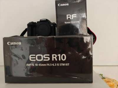 Canon EOS R10 Kit with RF-S 18-45mm & RF 16mm f2.8 STM - Barely Used