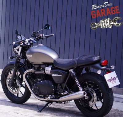 Streettwin 900 Bonneville T100 Matt Silver ICE